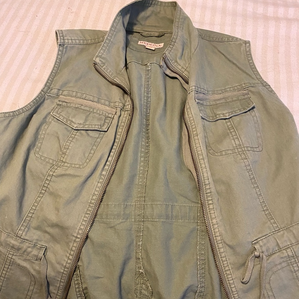 Women’s Merona vest